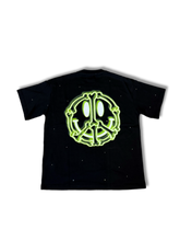 Load image into Gallery viewer, Aliens In Paradise OGP T-Shirt
